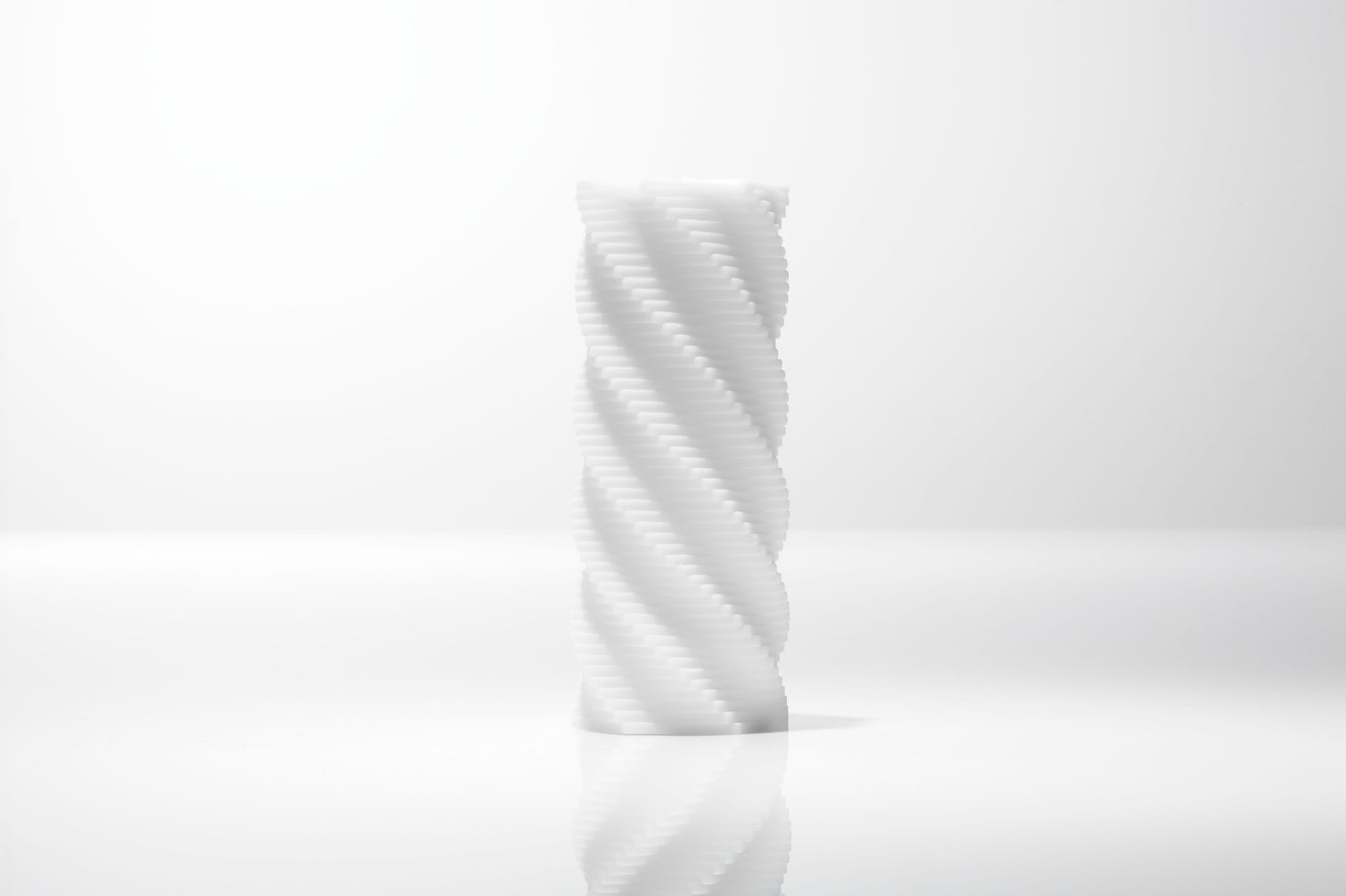 Tenga 3D masturbator spiral inside out