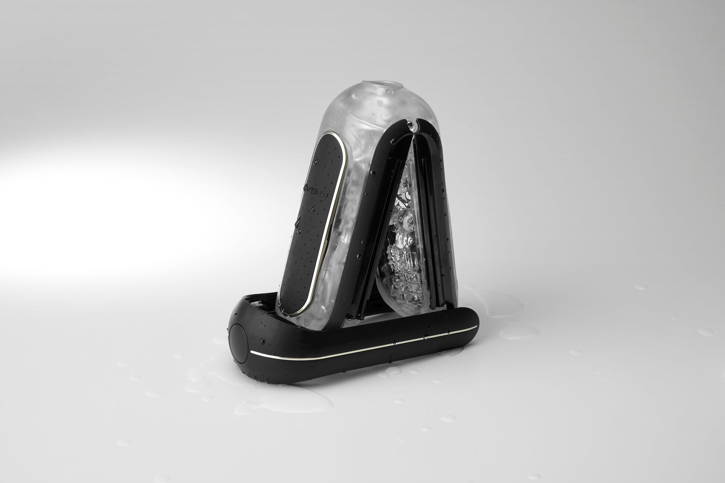 Tenga Flip Zero EV Masturbator black open