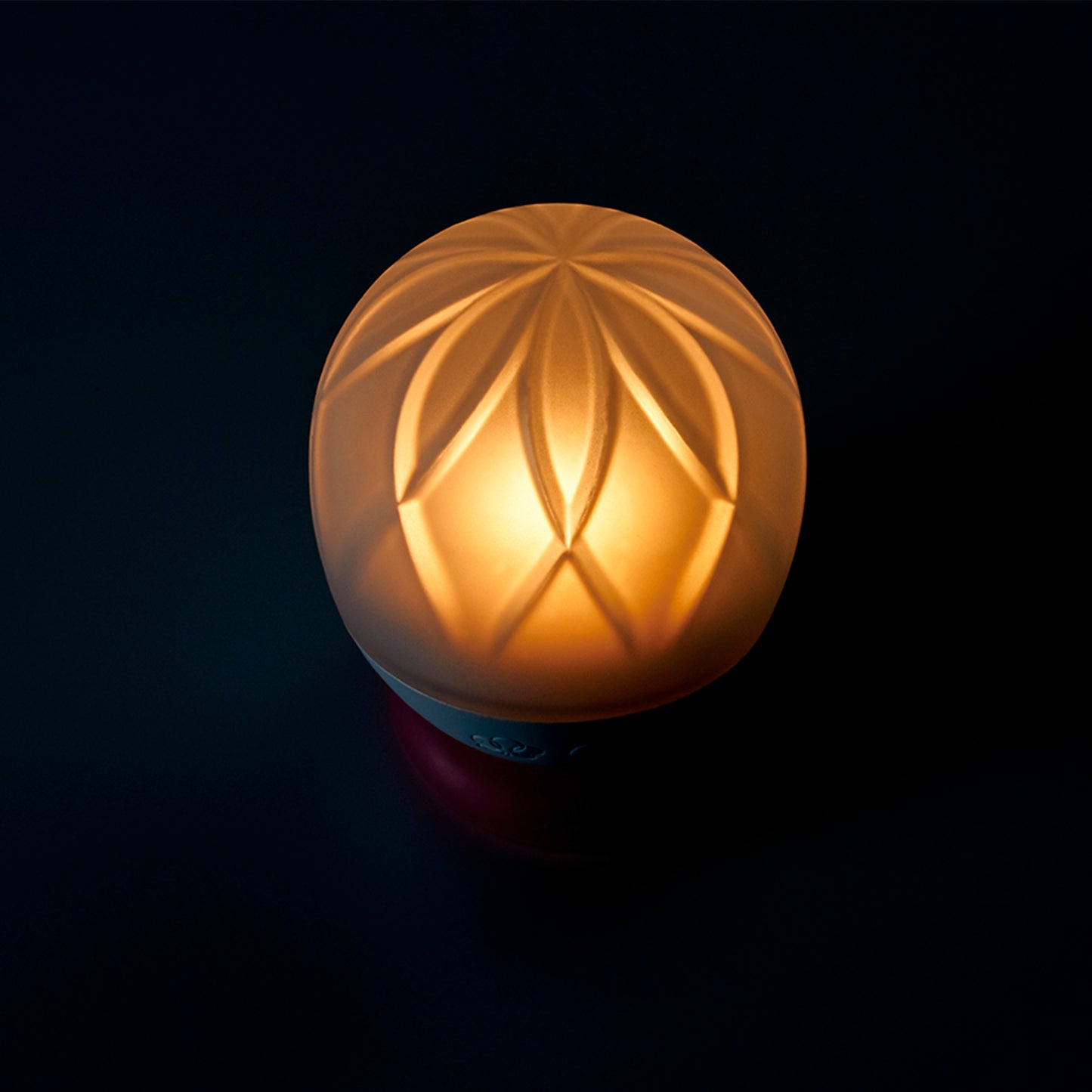 Iroha Ukidama dim light