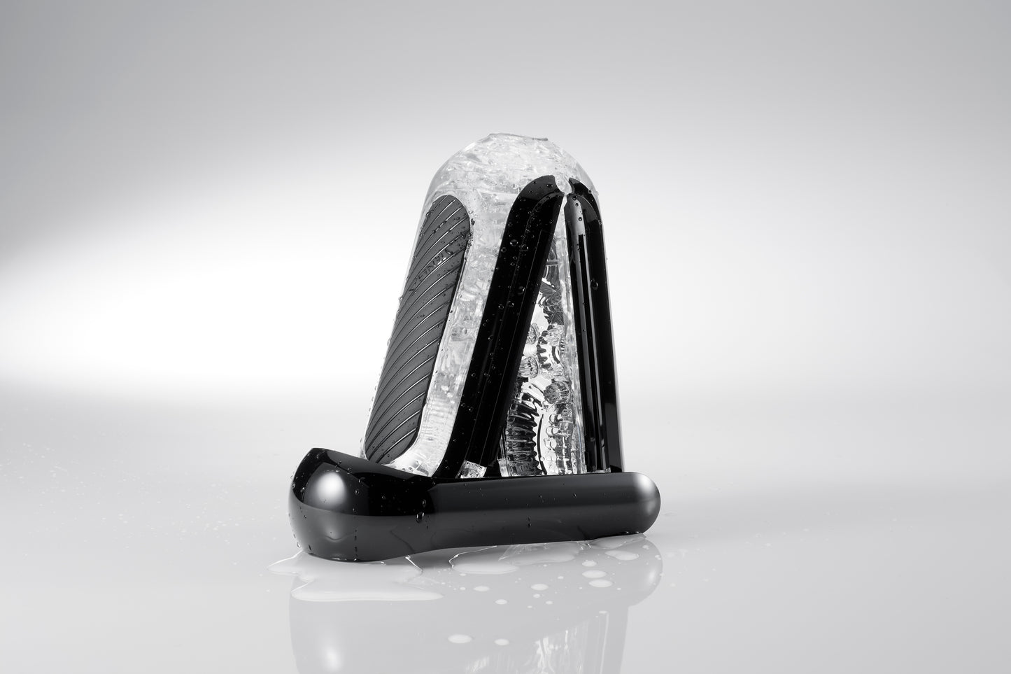 Tenga Flip Zero Gravity Masturbator black open